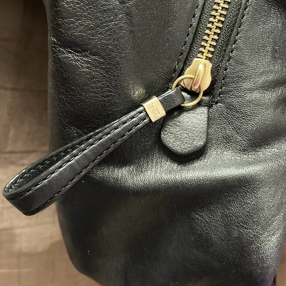 Coach Madison Gathered Twist Phoebe Bag - Picture 7 of 9